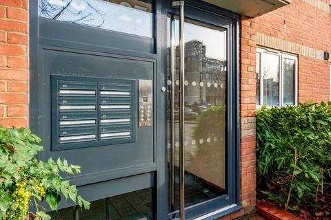 1 bedroom flat for sale, Rouen Road, Norwich