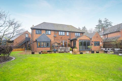 undefined, Chesham Road, Great Missenden HP16
