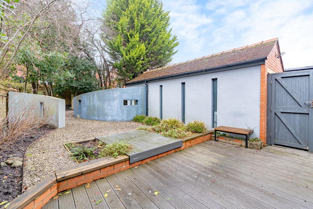 Beckettsparkdrive36