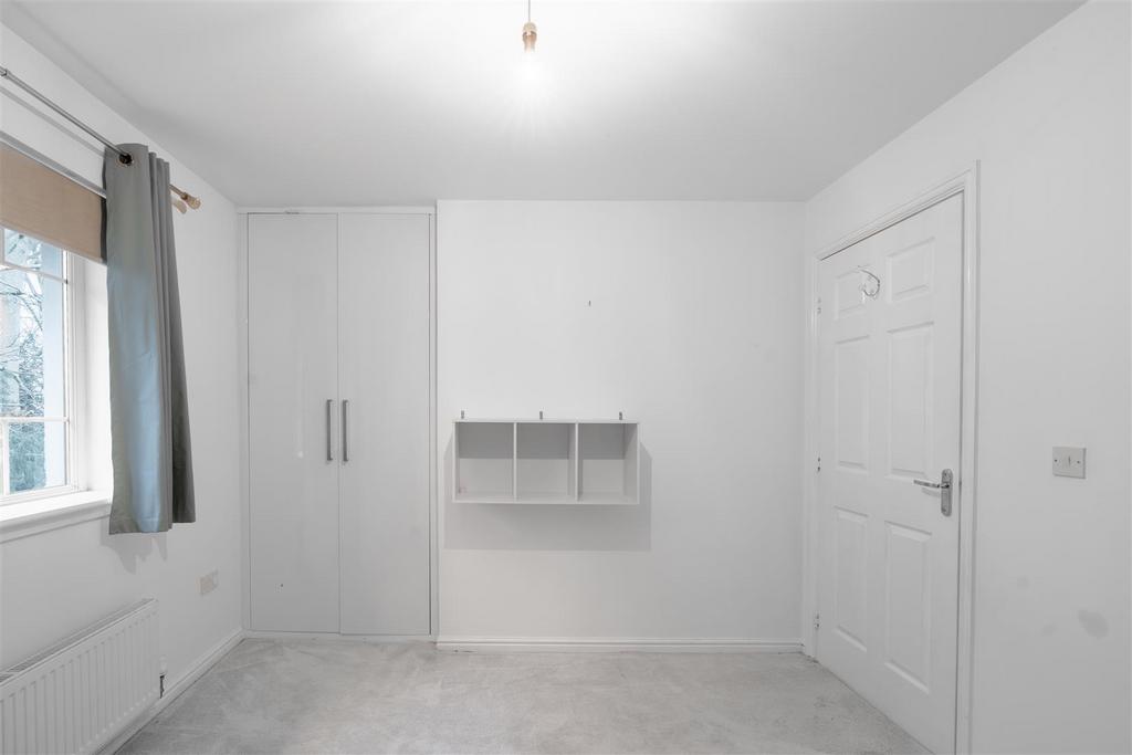 Bedroom.two.jpg