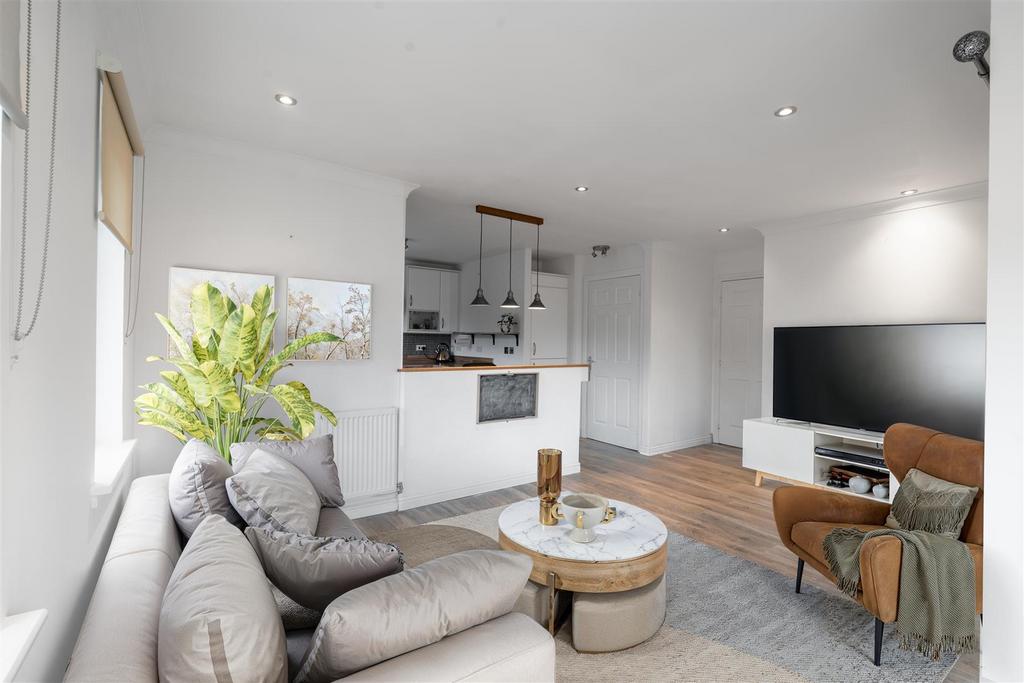 Property C1 E2 lounge-2 30-01-26 16 55.jpeg
