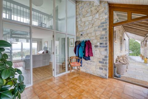 undefined, Heath House, a mile from Wedmore