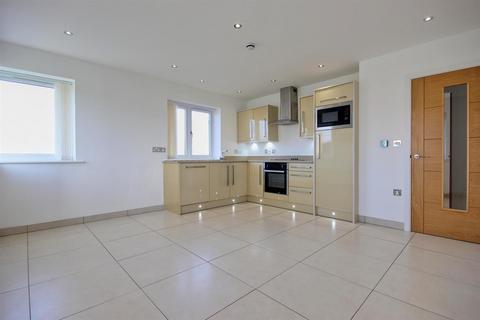 undefined, 19 Broadway House, Hornsea