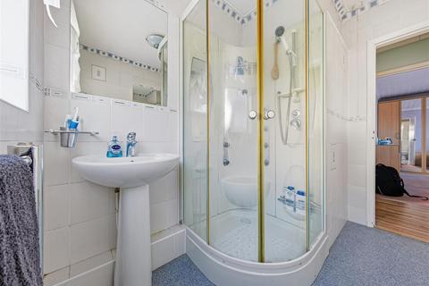 2 bedroom bungalow for sale, Hampton Pier Avenue, Herne Bay