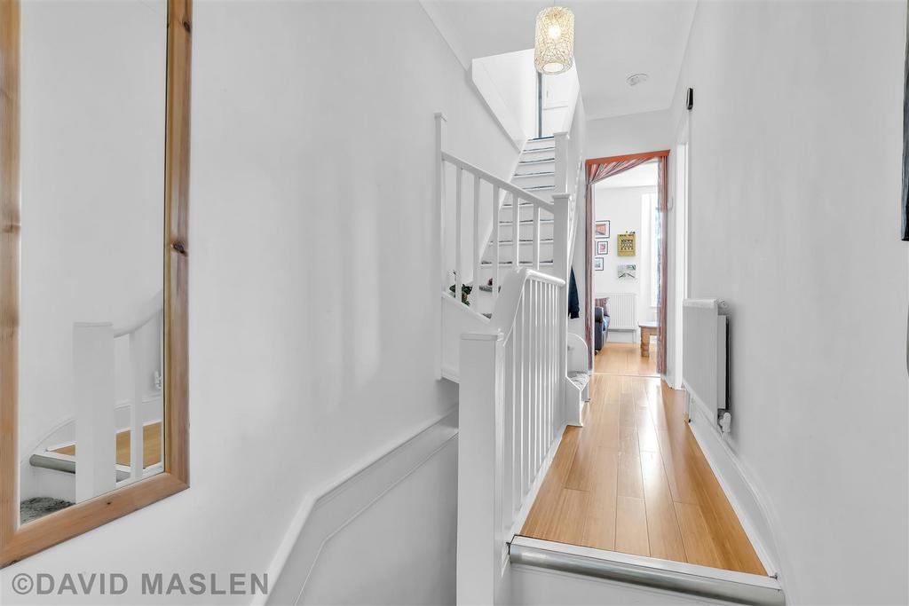 Hallway (1).jpg