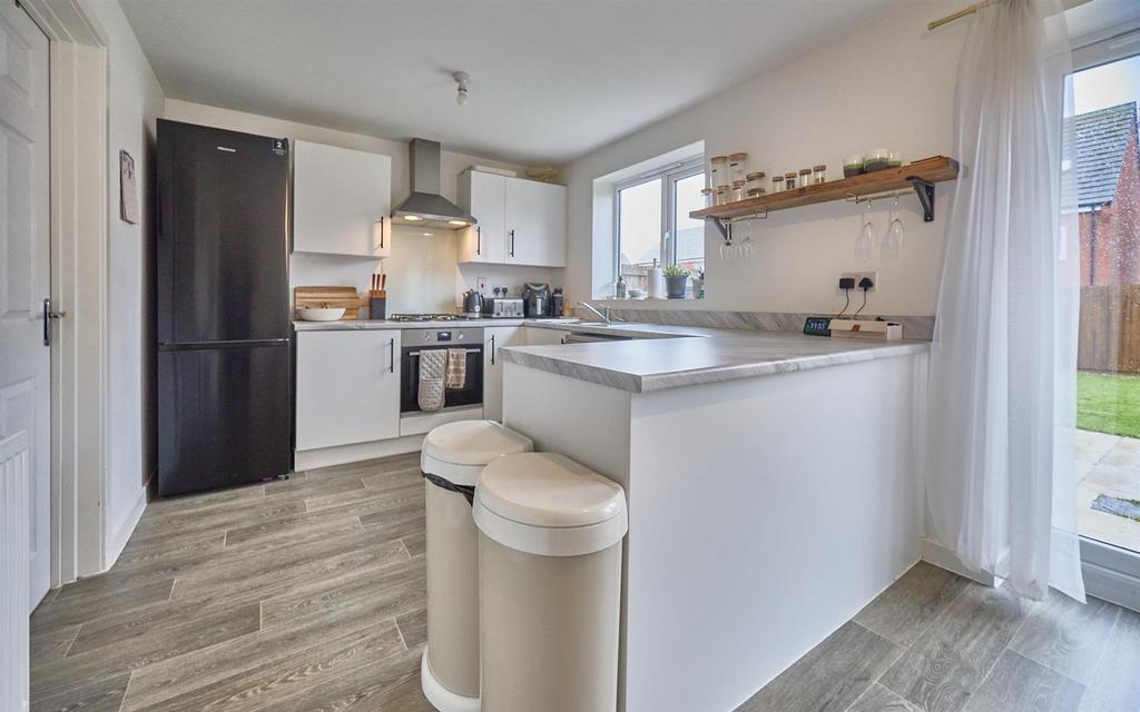 Copper Drive Burbage 7.jpg