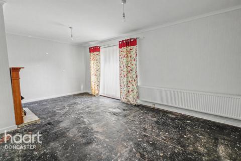 2 bedroom detached bungalow for sale, Gorse Close, Dunsville, Doncaster
