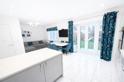 undefined, Weston Rise, Oadby, LE2