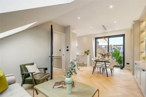 3 bedroom apartment for sale, Thirsk Road, SW11