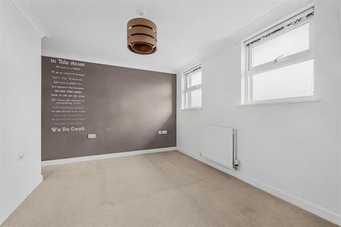 undefined, East Street, Reading RG1