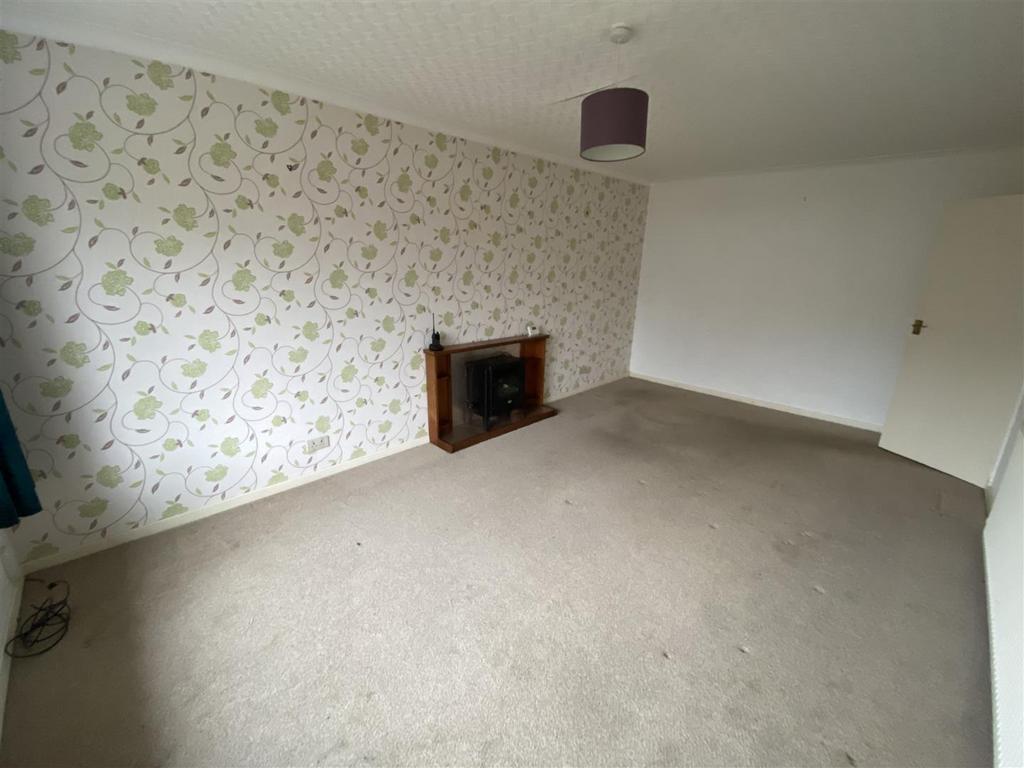Bramleys Estate Agents - Alma Lane - Heckmondwike