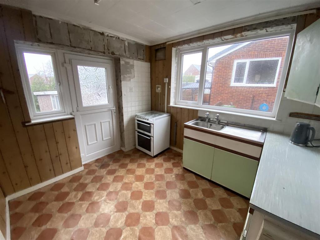 Bramleys Estate Agents - Alma Lane - Heckmondwike
