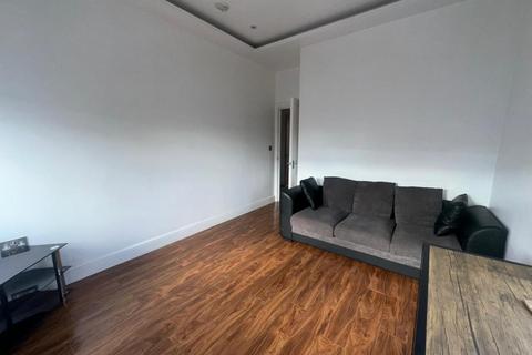 1 bedroom apartment to rent, Park Parade, London