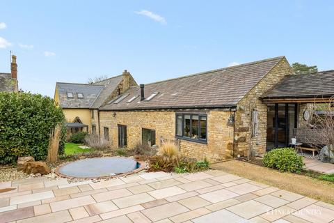 undefined, Gretton