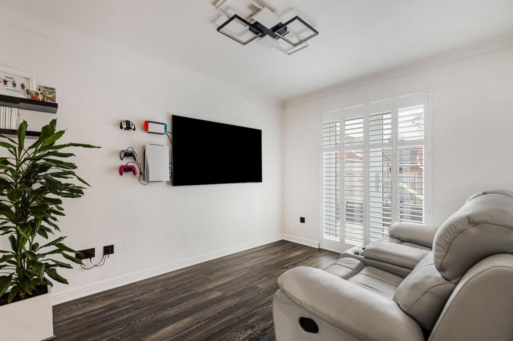 Snug/Games Room