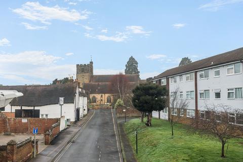 2 bedroom flat for sale, East Street, The Lyons, TN9