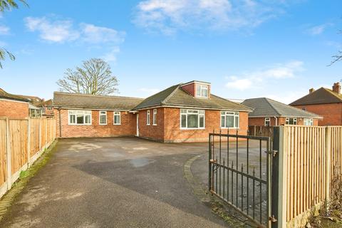 4 bedroom detached bungalow for sale, Goodsmoor Road, Littleover, Derby, DE23