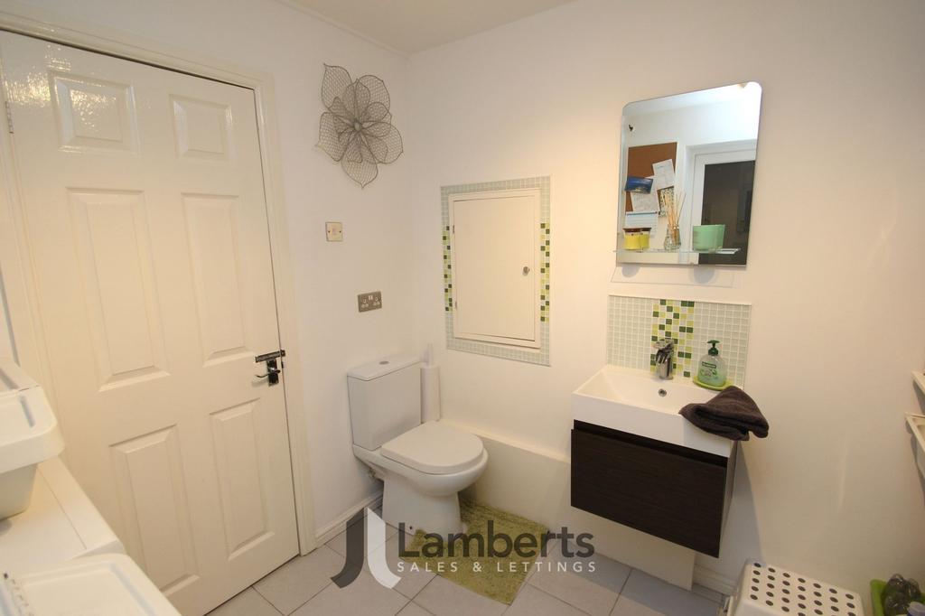Utility Room/WC