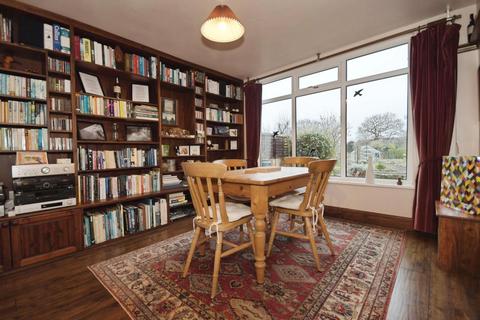 3 bedroom detached house for sale, The Wheel, Ecclesfield, S35