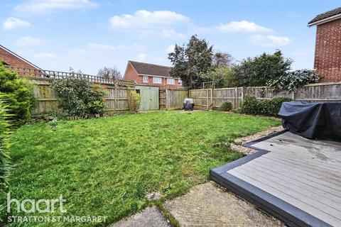 4 bedroom detached house for sale, Griffiths Close, Swindon