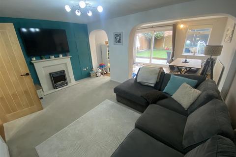 3 bedroom house for sale, Oak Apple Close, Stourport-On-Severn