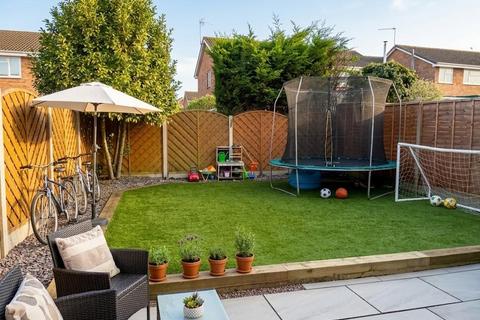 undefined, Oak Apple Close, Stourport-On-Severn