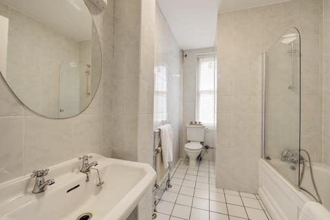 1 bedroom flat to rent, Hill Street, London W1J