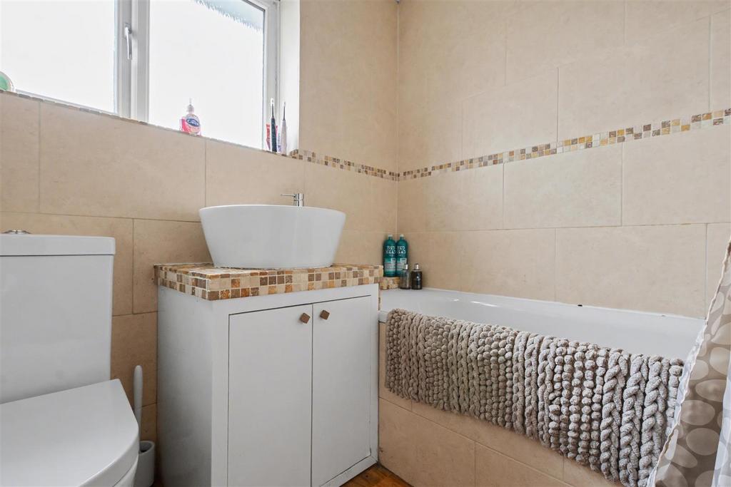 Bathroom.jpeg