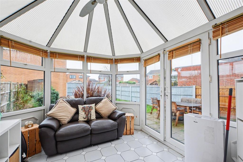 Conservatory 1.jpeg
