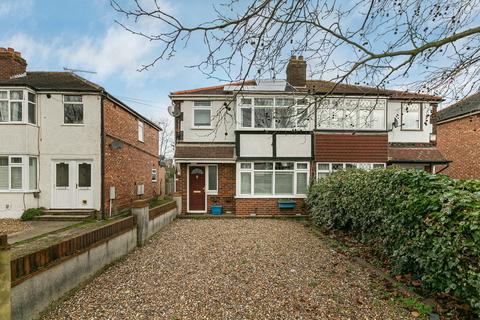undefined, Kingston Road, Staines-upon-Thames, Surrey, TW18