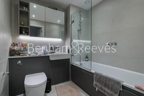 1 bedroom apartment to rent, Coster Avenue, London N4