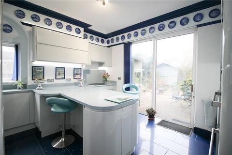 undefined, St. Georges Park Avenue, Westcliff-on-Sea, Essex, SS0