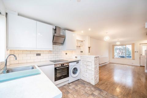 undefined, Harvesters Close, Isleworth TW7