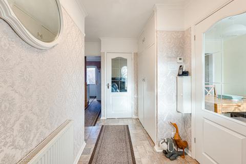 undefined, Rayleigh Road, Leigh-on-sea, SS9