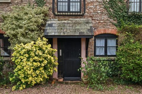 undefined, Burrow Court, Butterleigh, Devon, EX16