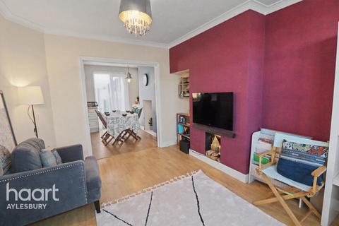 3 bedroom terraced house for sale, Haydon Road, Aylesbury