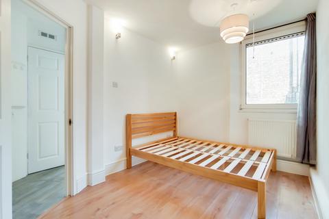 undefined, Lynwood Road, London W5