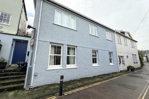 2 bedroom apartment to rent, South Ford Road, Dartmouth