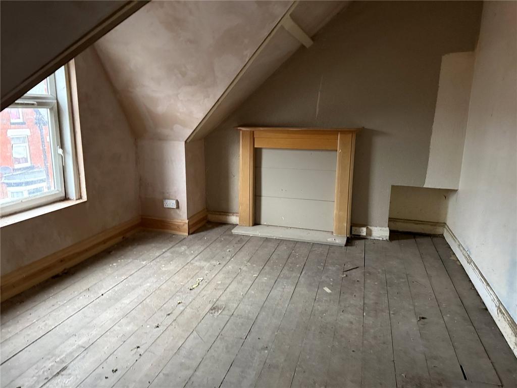 Picture 4