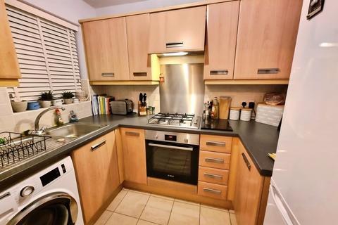 2 bedroom semi-detached house to rent, Crooked Creek Road, Woodbridge, IP12