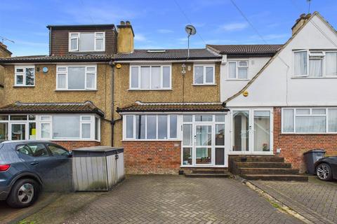 Westleigh Avenue, Coulsdon CR5