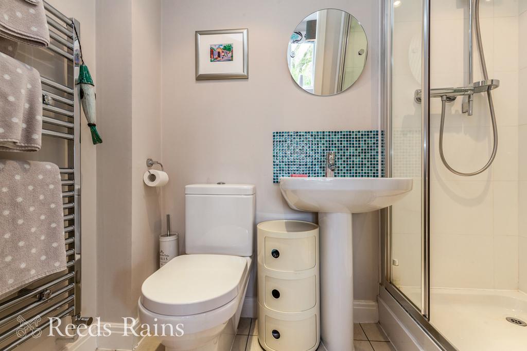 Second En-Suite