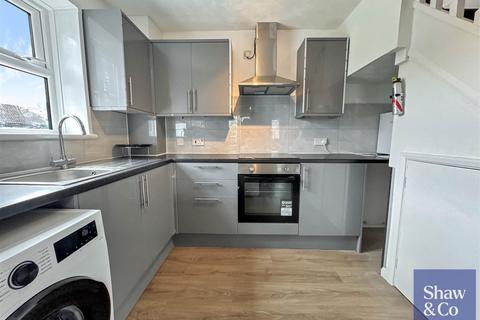 1 bedroom house to rent, Meadow View, Hithermoor Road, Staines-Upon-Thames TW19