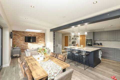 4 bedroom detached house for sale, Brackens Lane, Chesterfield S43
