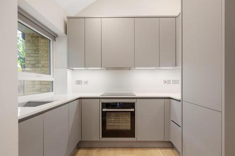 undefined, King George Mews, London, SW17