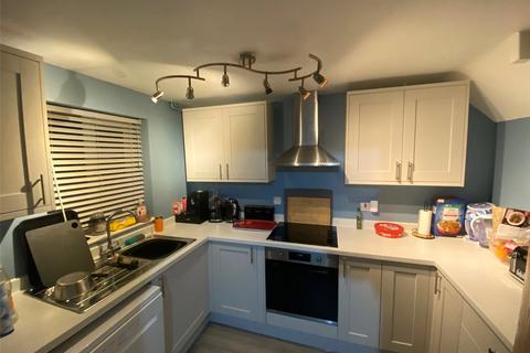 3 bedroom semi-detached house to rent, Gresham Drive, Northampton, Northamptonshire, NN4