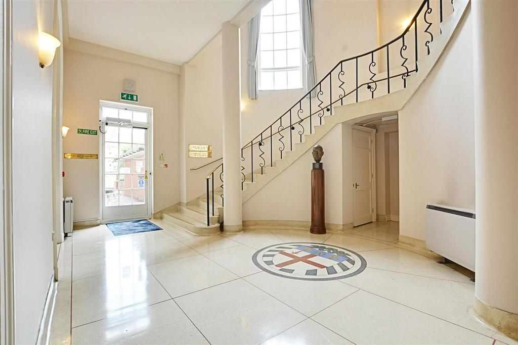 Staircase.jpg