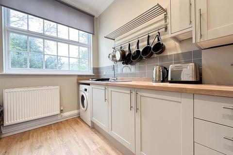undefined, Lansdown Road, Cheltenham GL51 6QB
