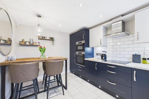 3 bedroom townhouse for sale, Ashley Road, Bingley