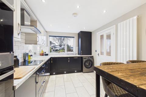3 bedroom townhouse for sale, Ashley Road, Bingley